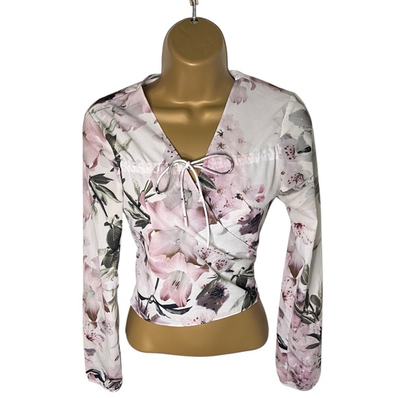 Etiquette Wrap Crop Top Floral Tie-Back White-Pink S - Picture 1 of 5